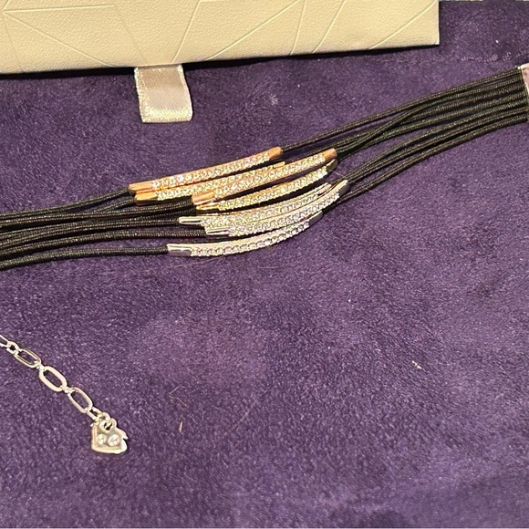 ✨ Edgy Swarovski Black Leather, Crystal Bracelet with Rose Gold Plated Settings - Picture 10 of 16